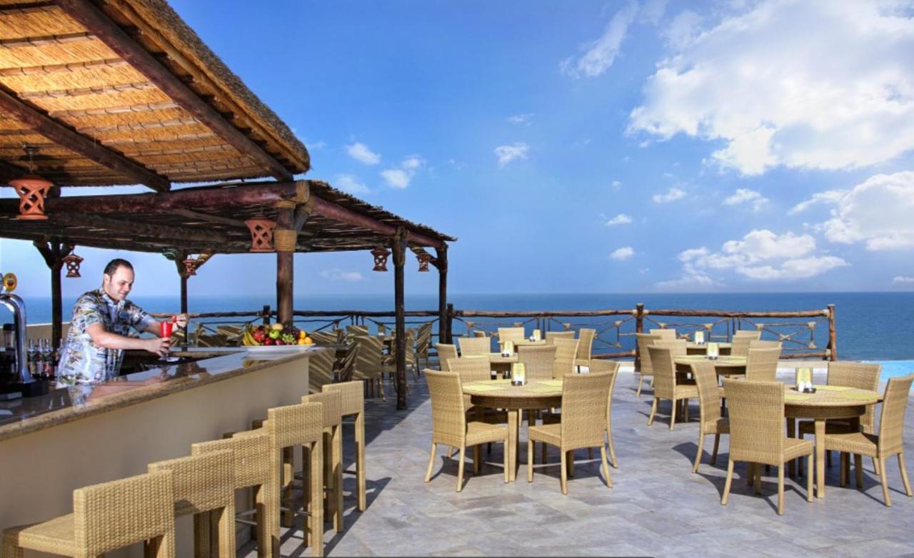 Peaceful Private Villa At Five Star Beach Resort Ras al-Khaimah Exterior photo